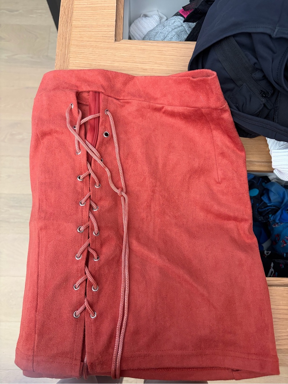 Oh Polly Women’s Lace-Up Red Suede Mini Skirt
